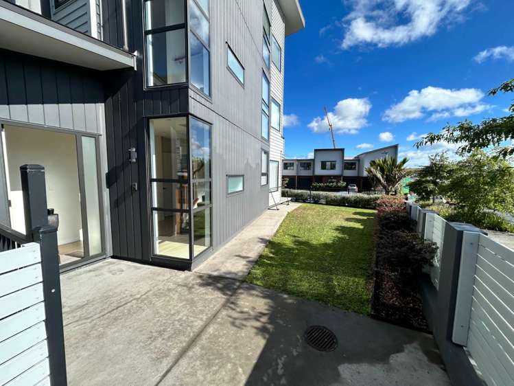 2 Moki Place Long Bay_2