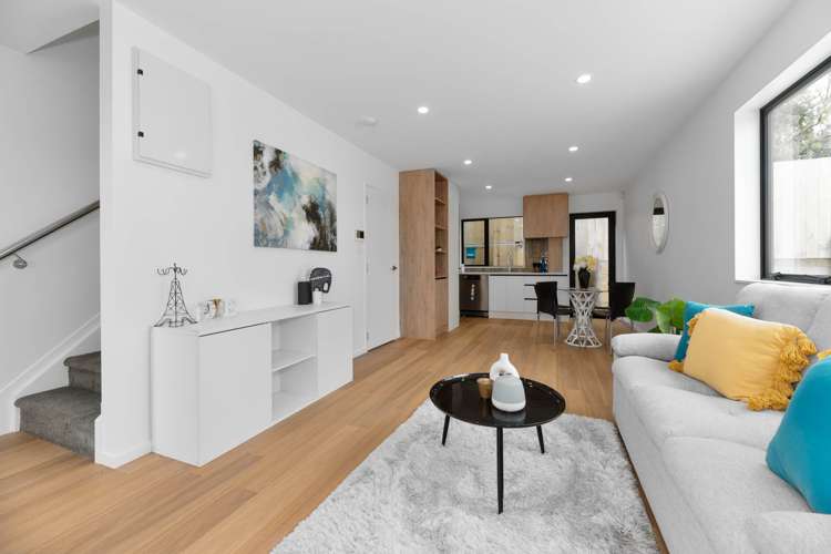 3/43 Savoy Road Glen Eden_5