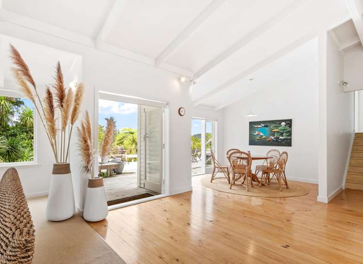 16 Grand View Road Matheson Bay_1