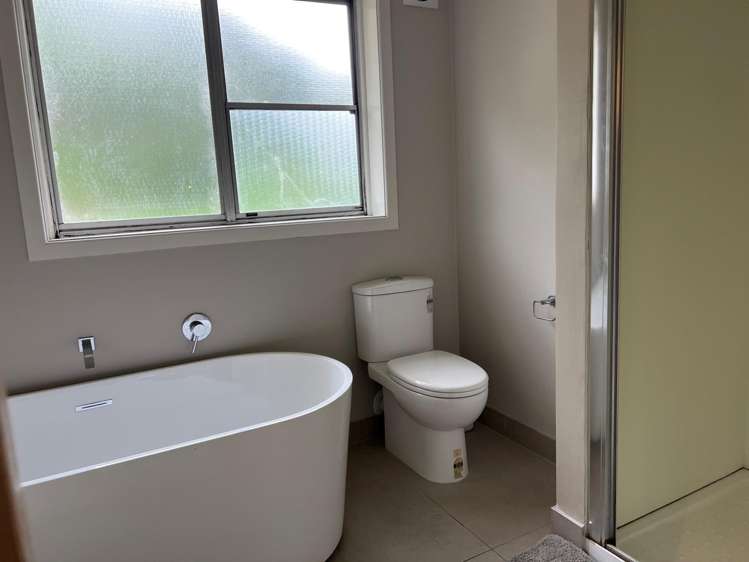 582 Massey Road Mangere_6