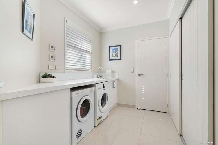 928 Redoubt Road Flat Bush_18