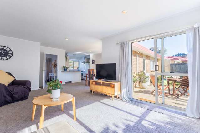 5A Beachwater Grove Paraparaumu Beach_2