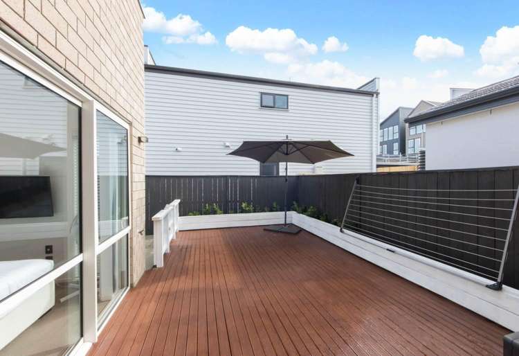 12 Houhora Street Westgate_11