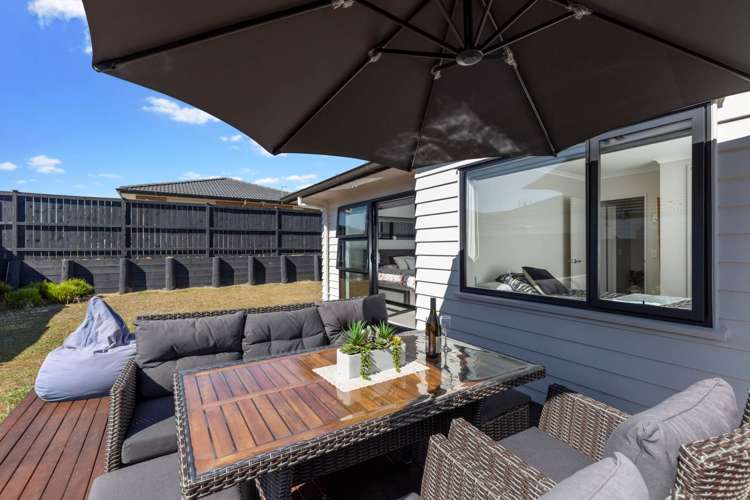 60 Turnberry Drive Wattle Downs_9