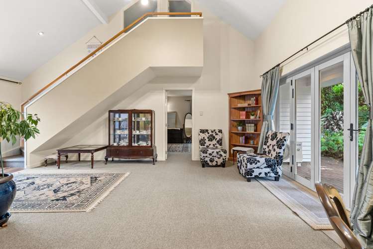 8 Vinter Terrace Mount Albert_13