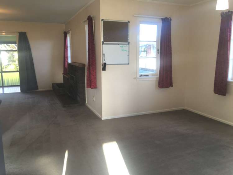 21 Fruitvale Road New Lynn_6