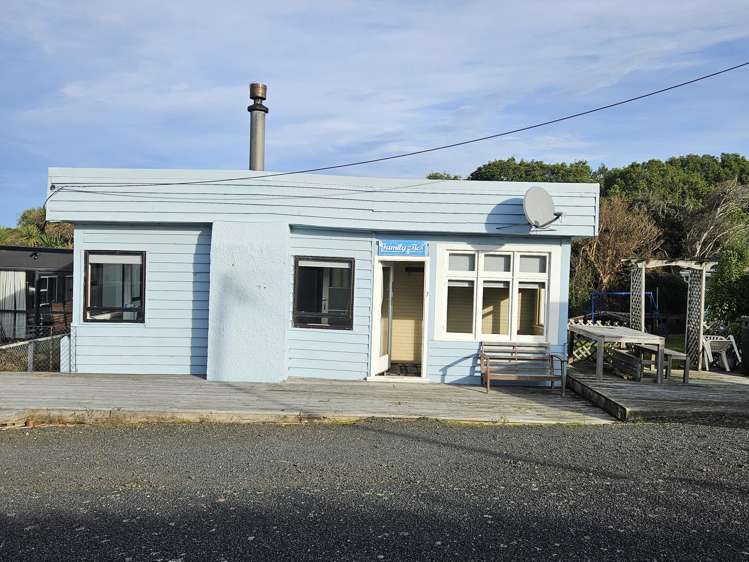 7 Kowhai Street Kaka Point_14