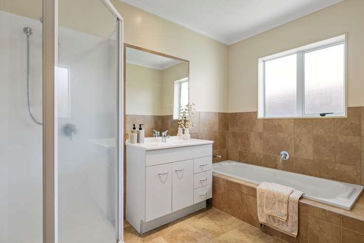 45 Merlot Drive Pyes Pa_8