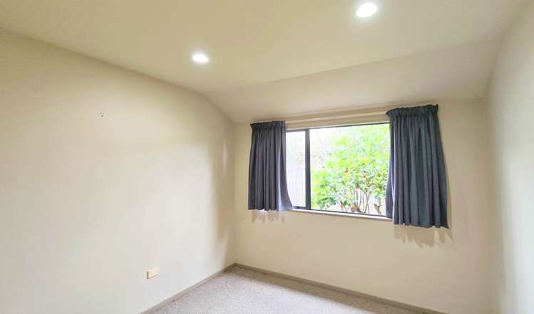 2/177 Mokoia Road Birkenhead_12