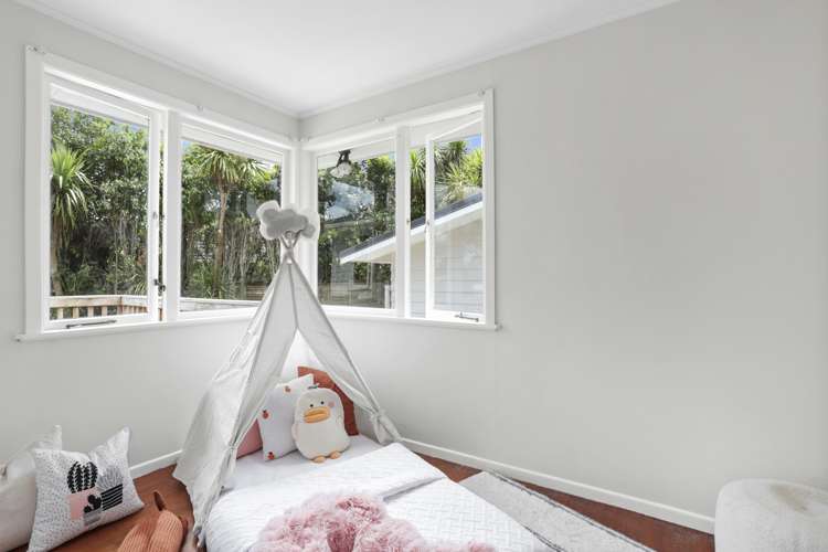 12 Mayburn Road Te Atatu Peninsula_9