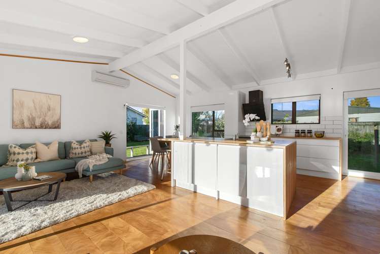 39 Tennyson Drive Owhata_3