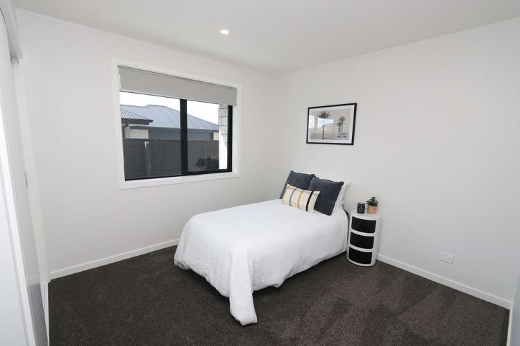 21 Redhaven Rise Netherby_19