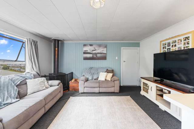 44 Leckhampton Court Clyde Hill_1