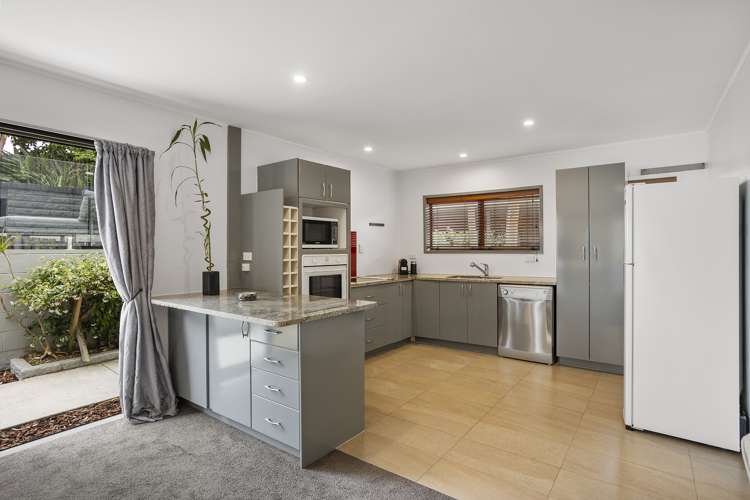 1/36 Greendale Spur Glenfield_6