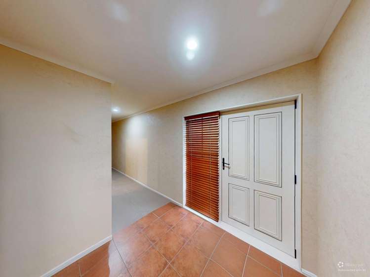 123 Pacific Drive Fitzherbert_5