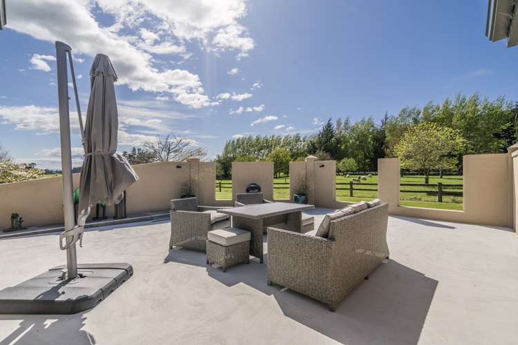 200 Lochiel Branxholme Road Winton Surrounds_17