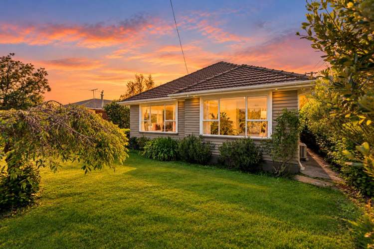 76 Sylvan Street Hillmorton_16