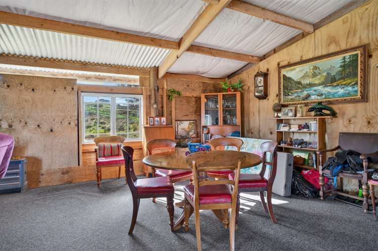 1516 State Highway 12 Maungaturoto_17