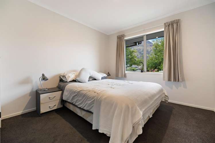 23 Banbury Terrace Lower Shotover_12