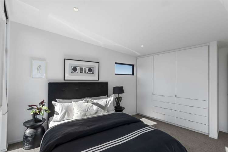 9 Walnut Avenue Strowan_22