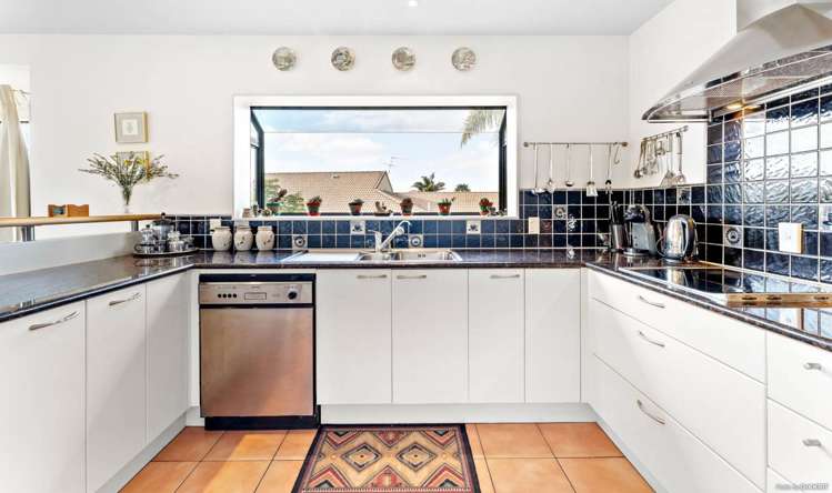 16 Sunny Crescent Huapai_1