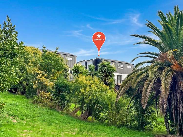 1/11&13 Tabitha Crescent Henderson_23