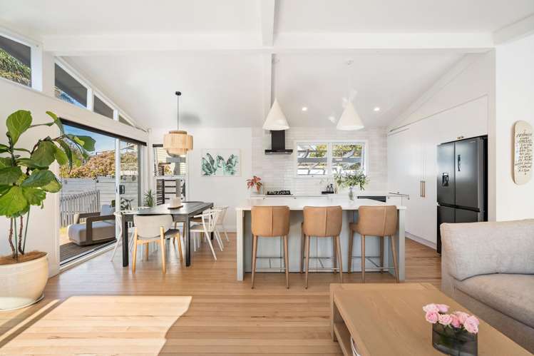 42 Kay Drive_4