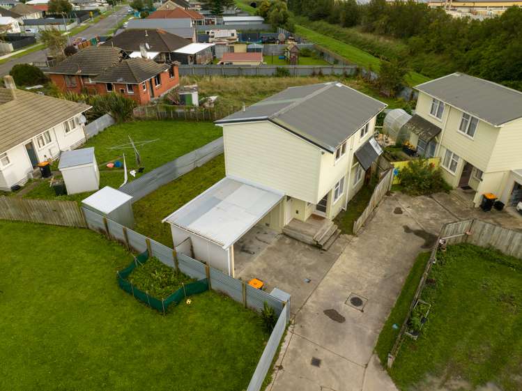 3 Renfrew Place Highbury_18