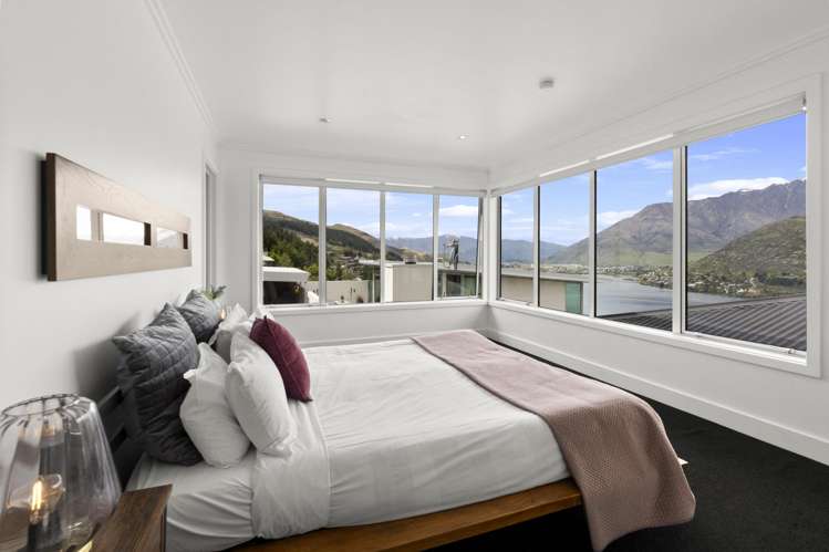 4 Lancewood lane Queenstown_13