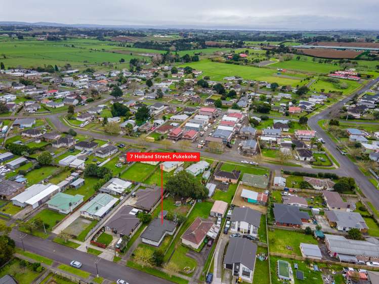 7 Holland Street Pukekohe_13