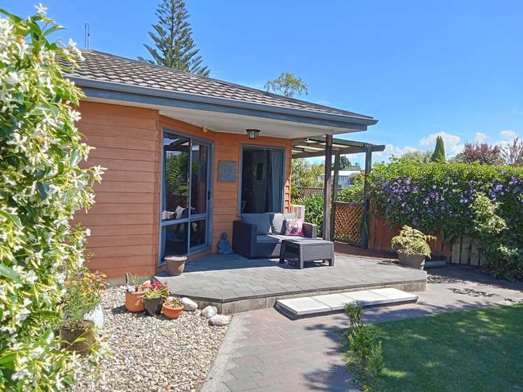 2/16 Alan Styles Place Greenmeadows_17