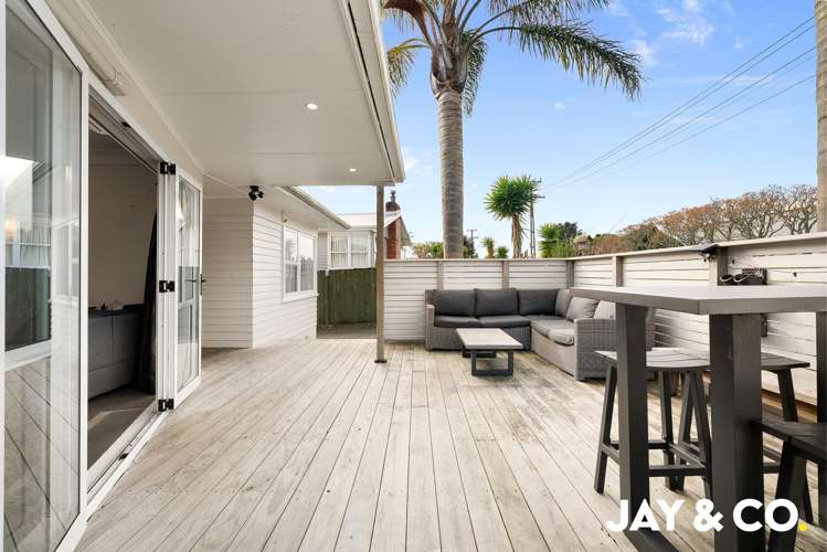 25 Sterling Avenue Manurewa East_1