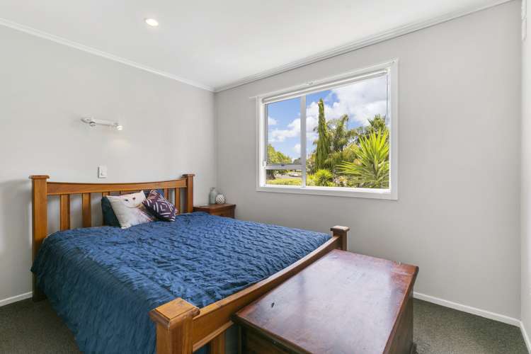 107 Kia Ora Road Beach Haven_12