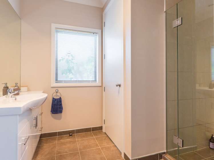 99 Northwood Avenue Mahora_7