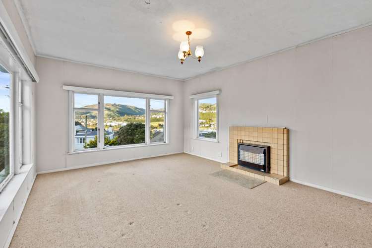 17 Hampton Hill Road Tawa_3