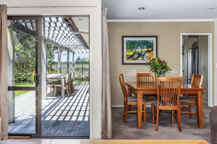 15 Mcnaughton Place Onekawa_11