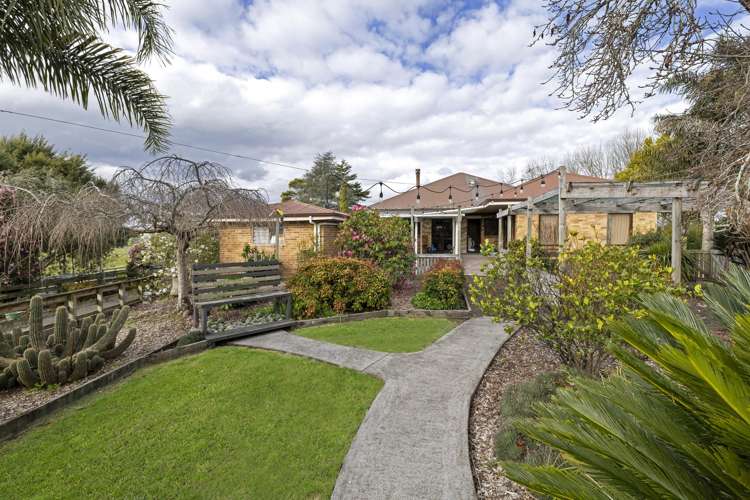 802 Tuhikaramea Road Ngahinapouri_11