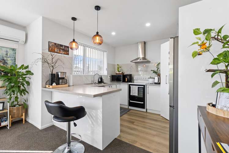 3/200 Wainoni Road Avondale_10