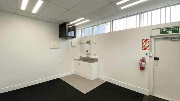 T2, GF/63 Devonport Road Tauranga Central_5
