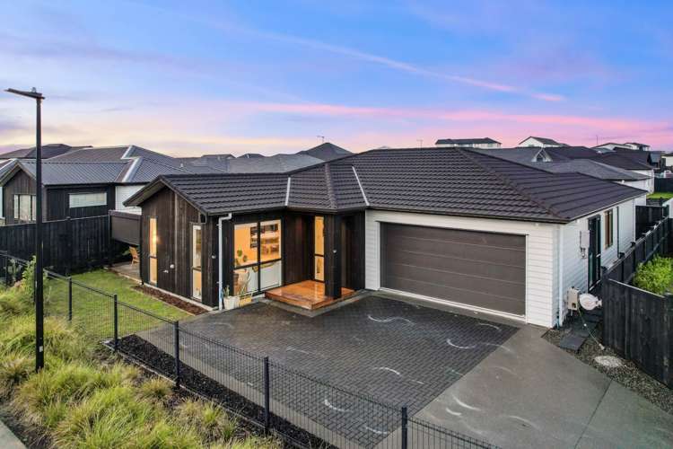 51 Siren Street Wainui_10