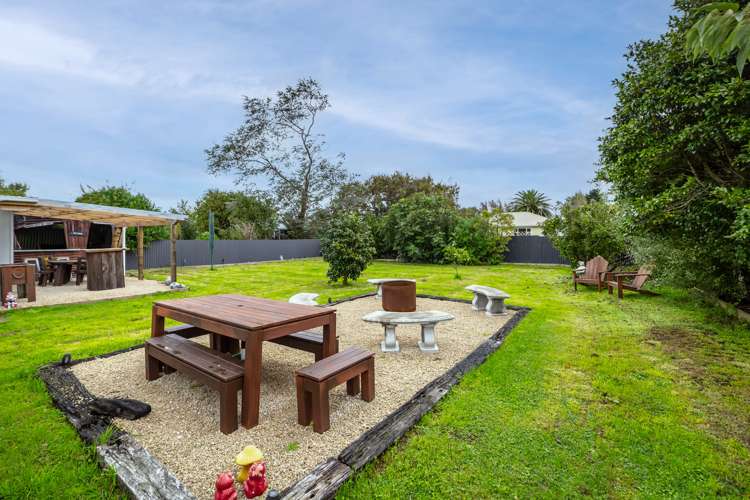 32 William Benton Street Featherston_20