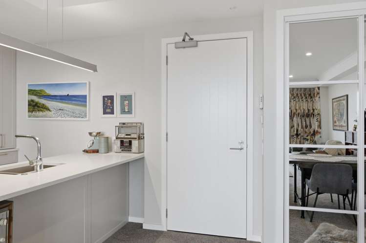 101 Panorama Heights_4