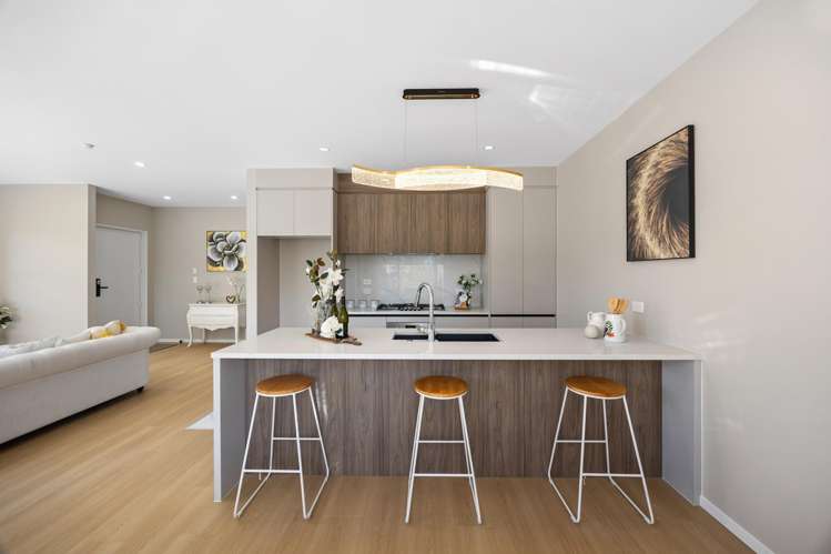 60A Hutchinsons Road Bucklands Beach_6