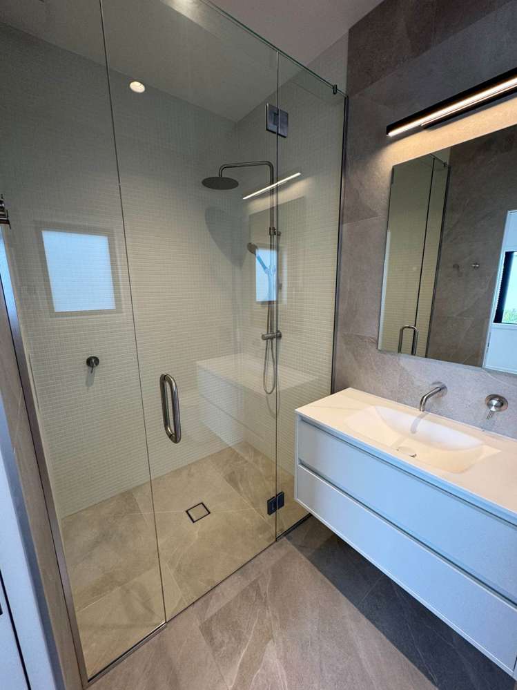 2/1 Dromorne Road Remuera_24