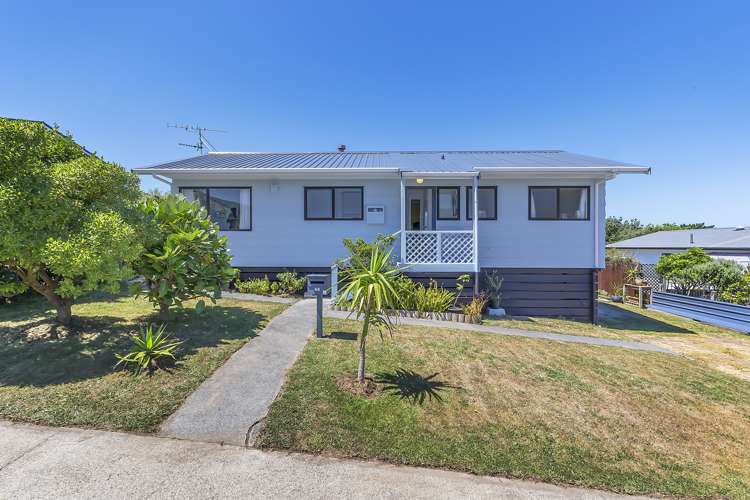 48 Frobisher Street Island Bay_9