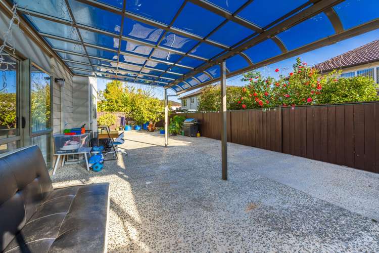 87 Middlefield Drive Flat Bush_19