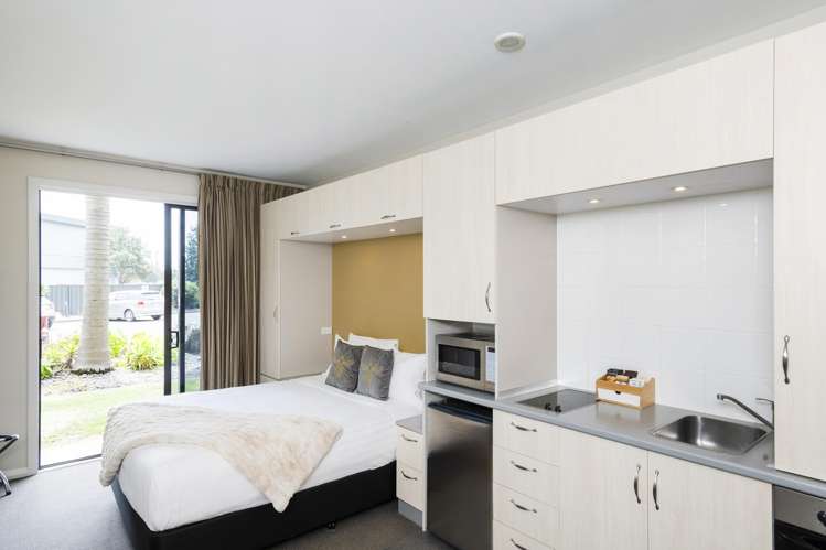 - 117/2 Reads Quay Gisborne_1