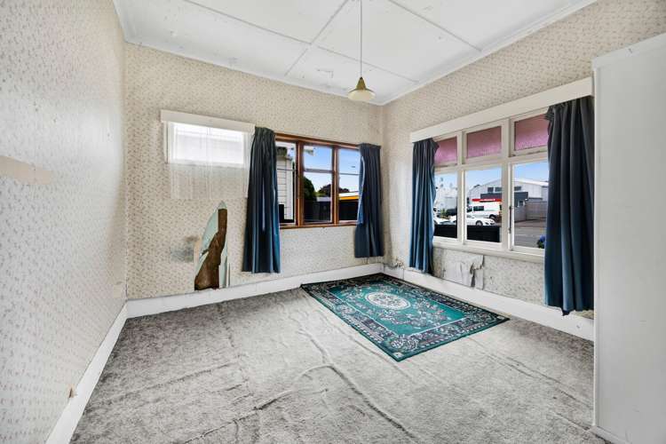 230 Devon Street West New Plymouth Central_19