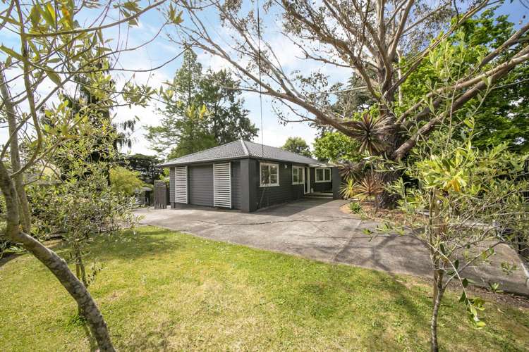35 Derwent Crescent Titirangi_14