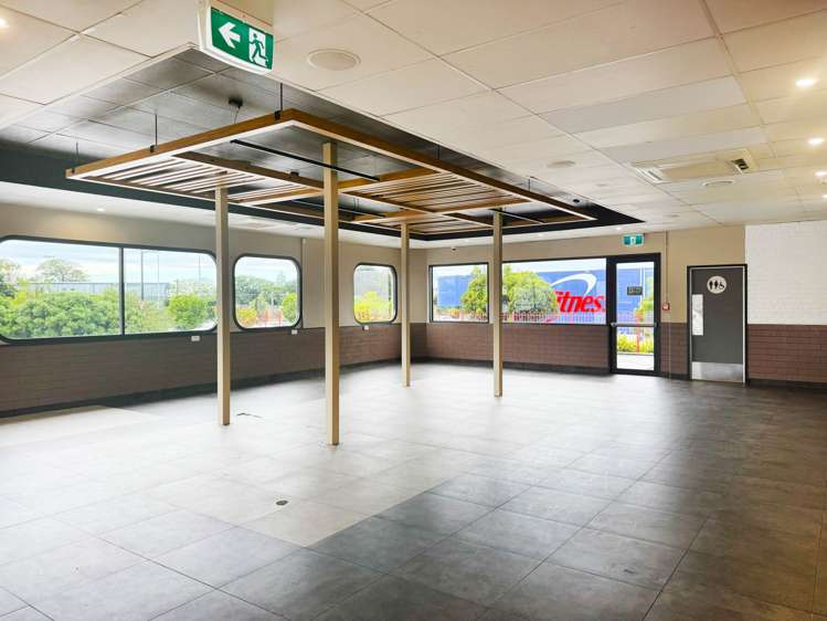 525-529 Ellerslie Panmure Highway Mt Wellington_1